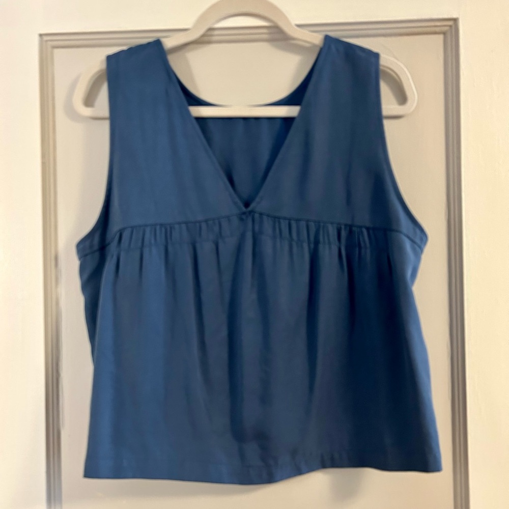 Reversible Loft Top